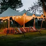 Glamping Boszee אוהל מפואר *