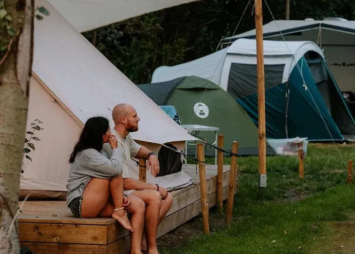 Glamping Boszee מידלקרק